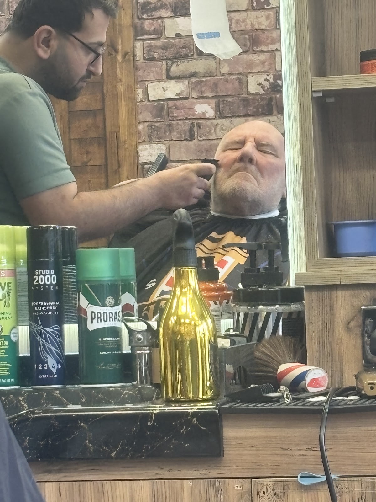 Kings Barber in Woolwich London